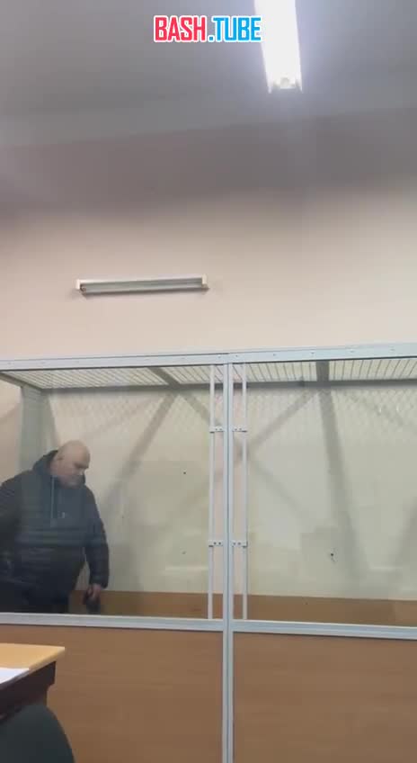  Начальника исправительной колонии в Петербурге отправили под домашний арест за получение взятки