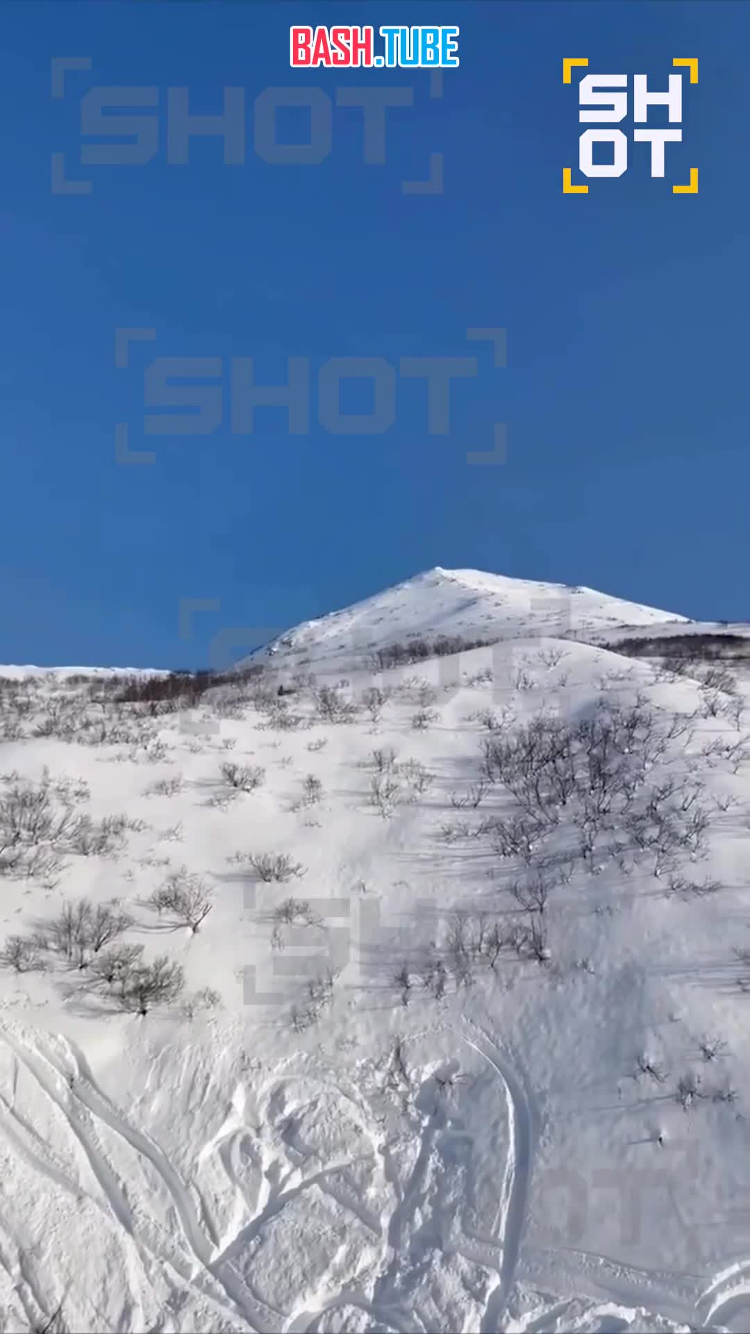  Столкнулись как-то два квадроцикла в бескрайних горах Камчатки