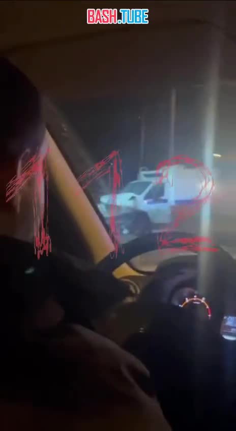  В Подмосковье автозак с задержанными попал в ДТП