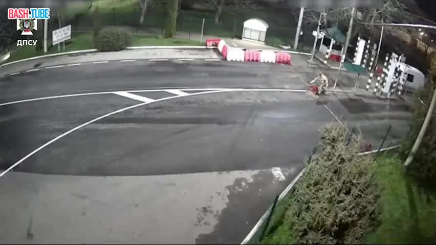  Украинец на мотоцикле пытался прорваться в Румынию, но его схватили погранцы