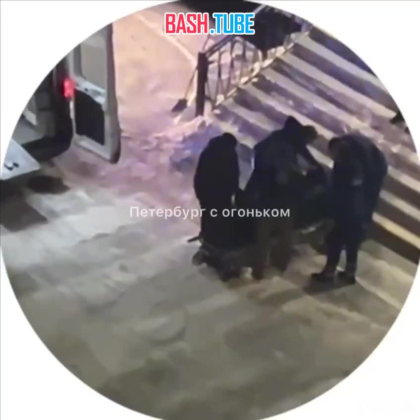  Ученик напал с ножом на преподавателя в школе №191 в Петербурге