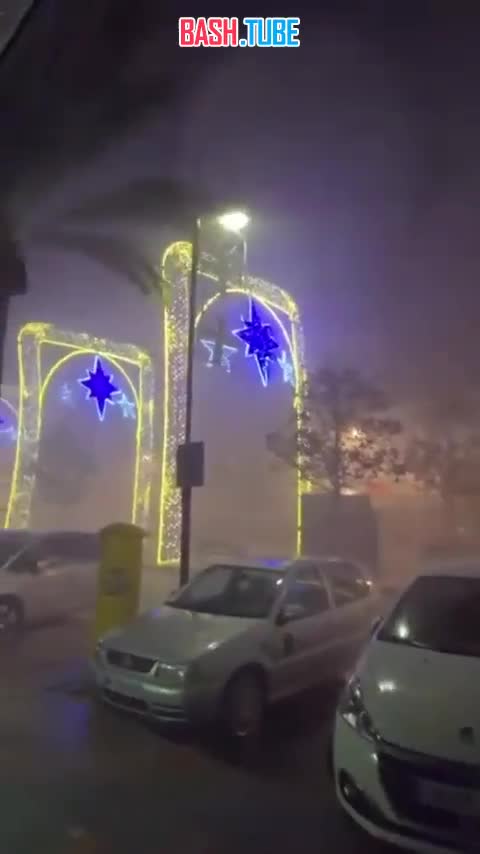  В испанской Малаге сегодня ветрено