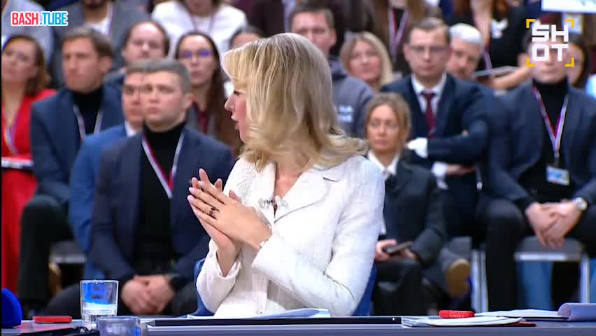  «С шапкой по кругу пойдём и соберём вам как минимум на свадьбу»