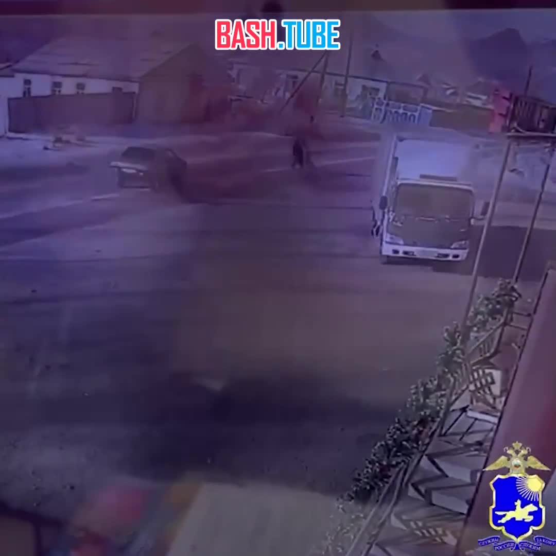  Несовершеннолетний водитель сбил 12-летнего подростка в Республике Тыва, сообщили в региональном МВД