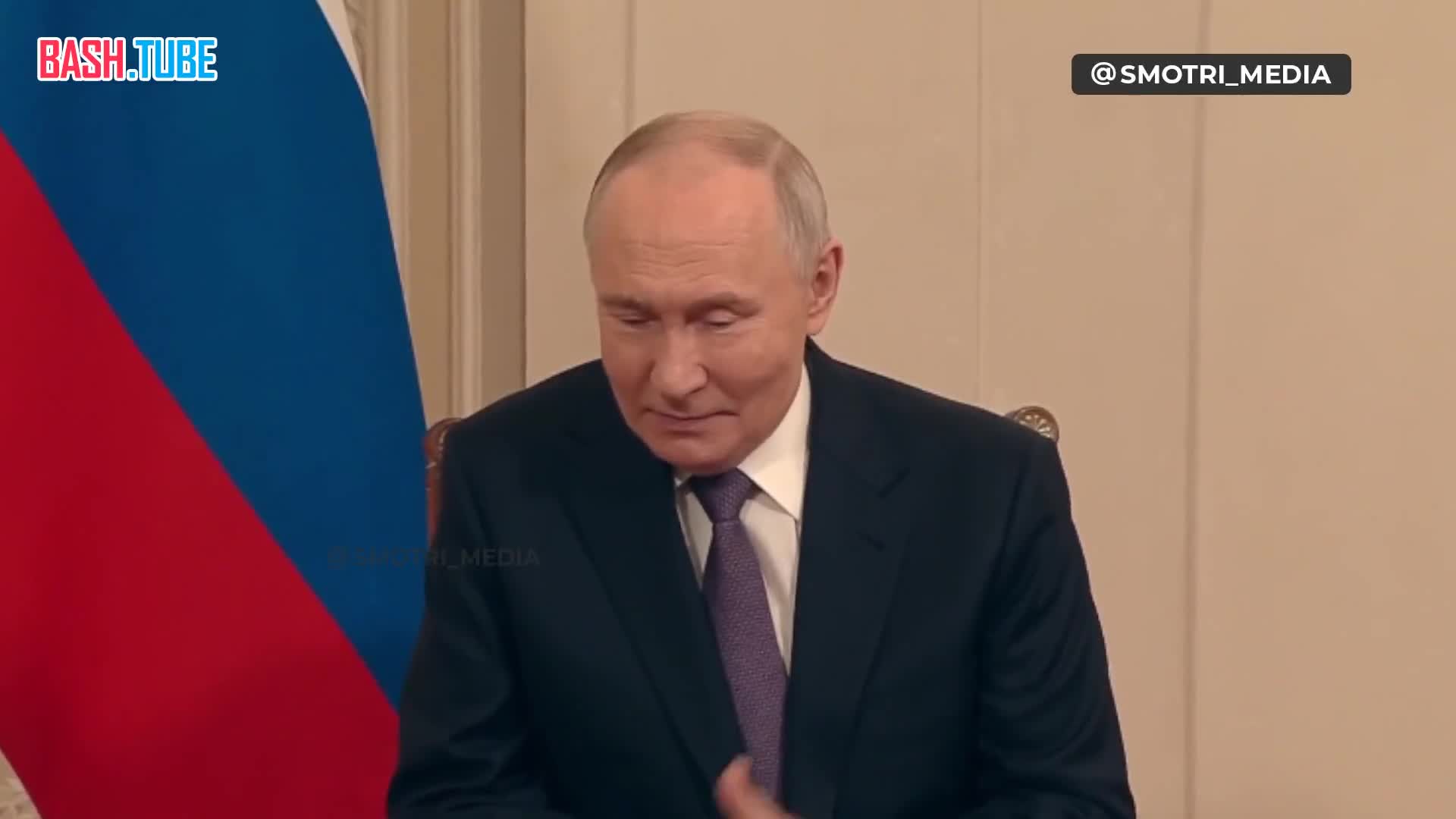  Путин проводит встречу с Жапаровым