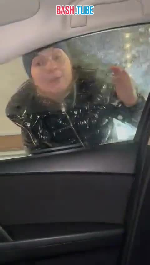  Петербуржцы выезжали из человейников на работу