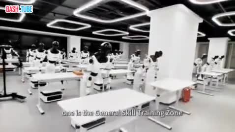  В Пекине открыли пятую школу для роботов