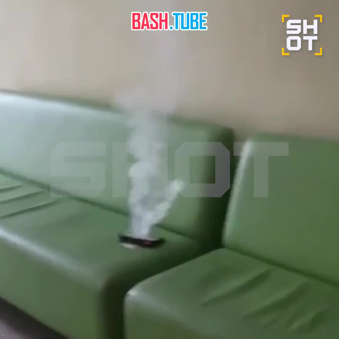  Айфон загорелся в школе Омска