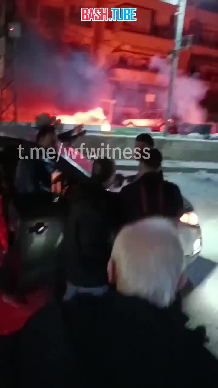  Погромы магазинов и офисов алавитов в Латакии переросли ночью в масштабные столкновения алавитов и сунитов