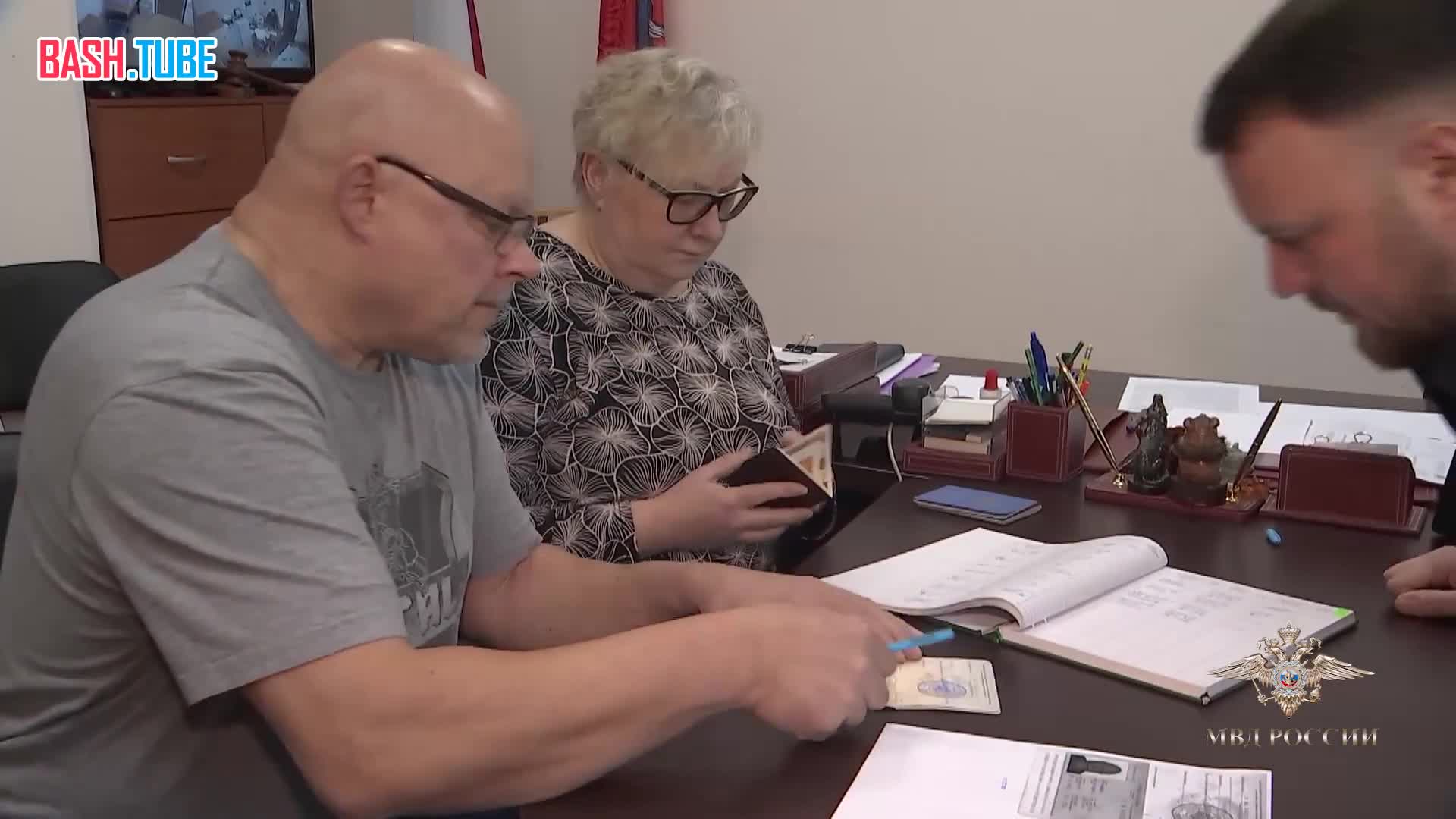  Удостоверение беженца на территории РФ получили политик из Финляндии Ано Туртиайнен и его супруга