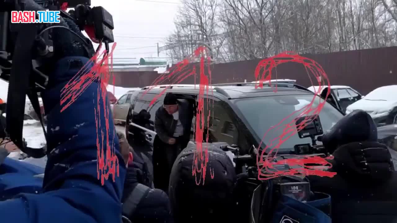  Рэпер Гуф прибыл в суд на заседание по обвинению в грабеже