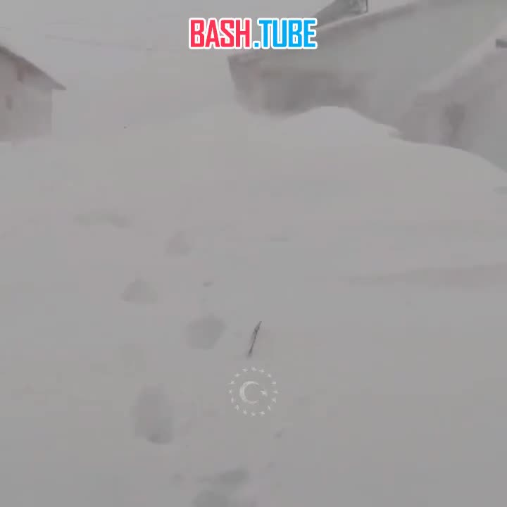  Рекордные в этом веке снегопады обрушились на ряд провинций центральной и восточной Турции