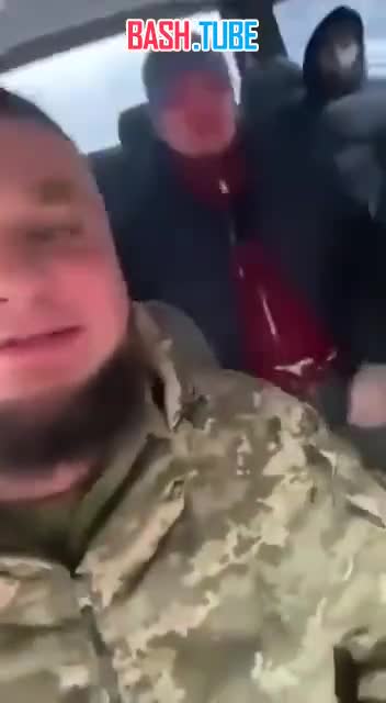  Этого ТЦКашника с видео, который избивал похищенных мужчин, оштрафовали и отправили на фронт поле скандала в сети