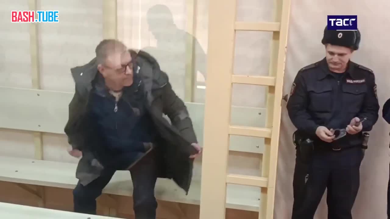  Директора нацпарка «Куршская коса» отправили под домашний арест