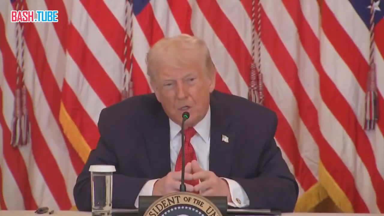  Трамп заявил, что готов ввести тарифы на товары из стран, которые не поддерживают его стремление присоединить Гренландию