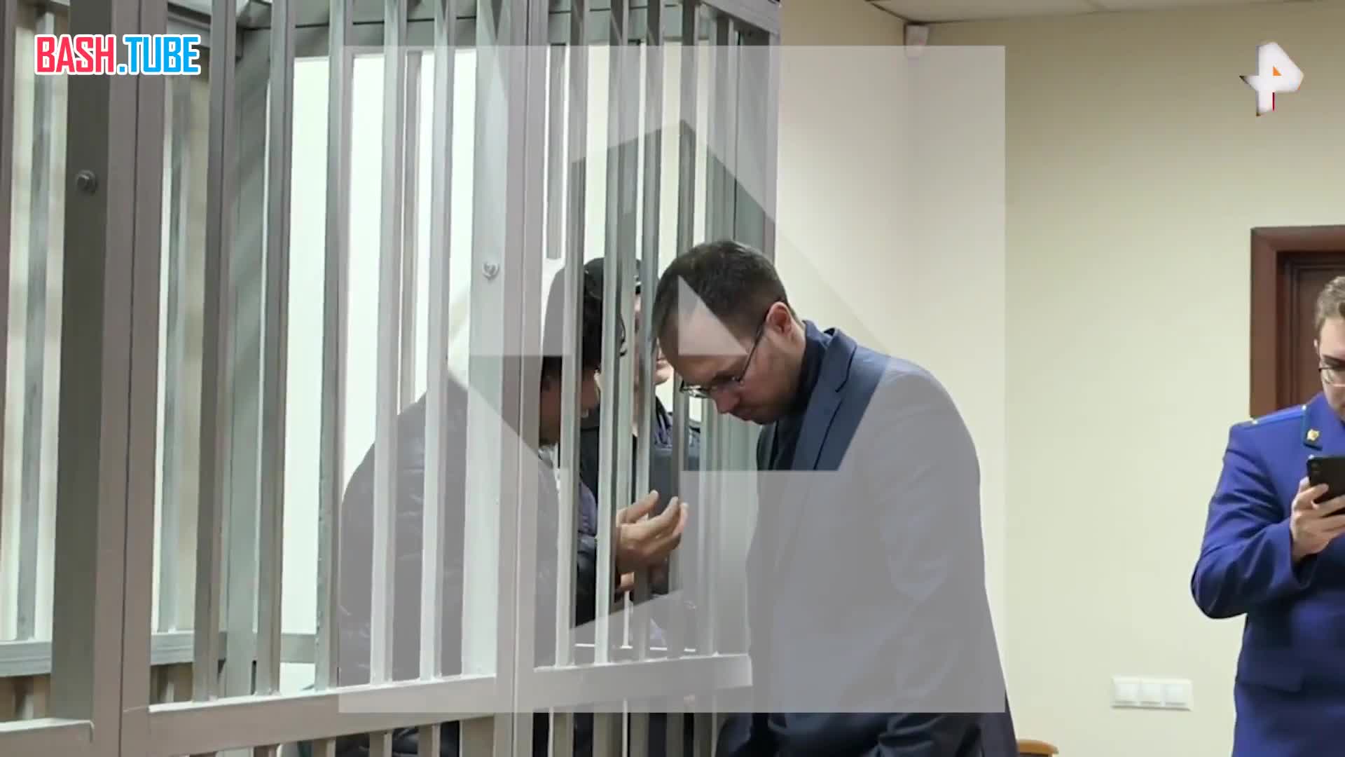  Подозреваемого в убийстве молодого человека в Электростали арестовали до 18 марта, сообщил корреспондент РЕН ТВ из зала суда