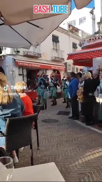  Испанский армейский спецназ спешит на защиту Европы. Мадрид играет мускулами