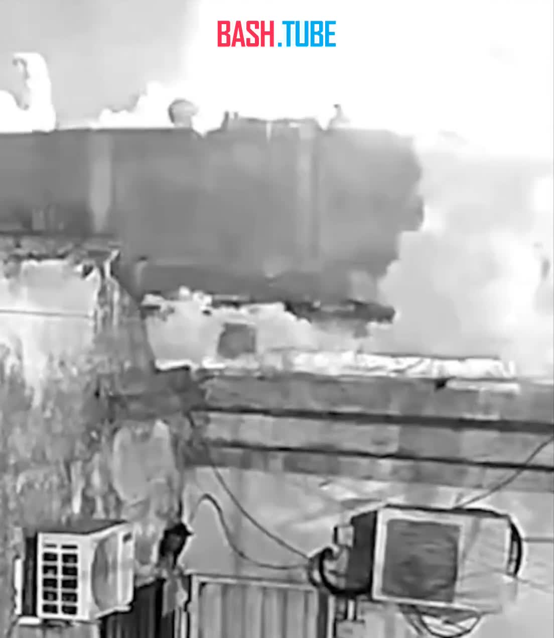  Мощный взрыв прогремел в Буэнос-Айресе: пожар перекинулся на соседние дома, - La Nación