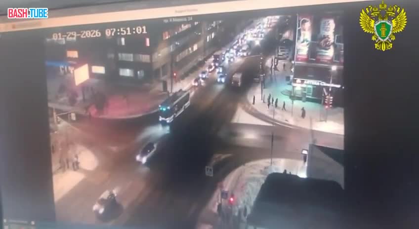  Троллейбус сбил ребенка на пешеходном переходе в Омске