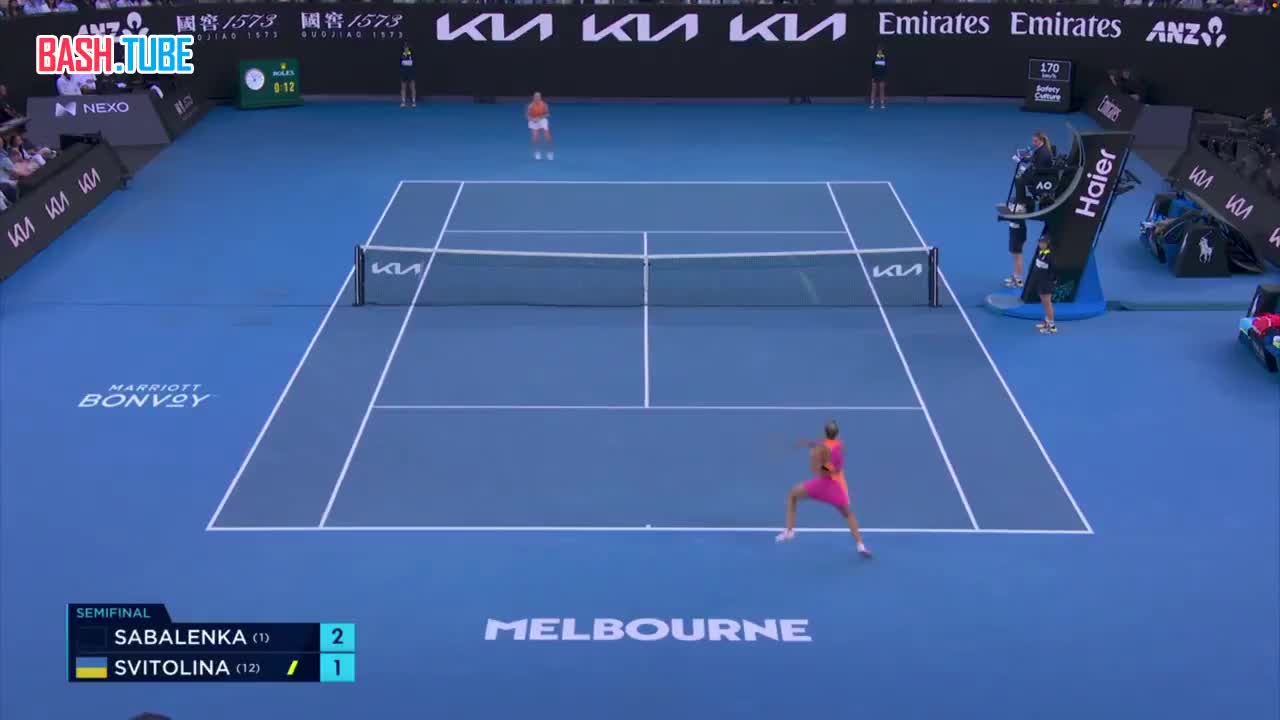  Соболенко лишили очка за стон во время розыгрыша на Australian Open