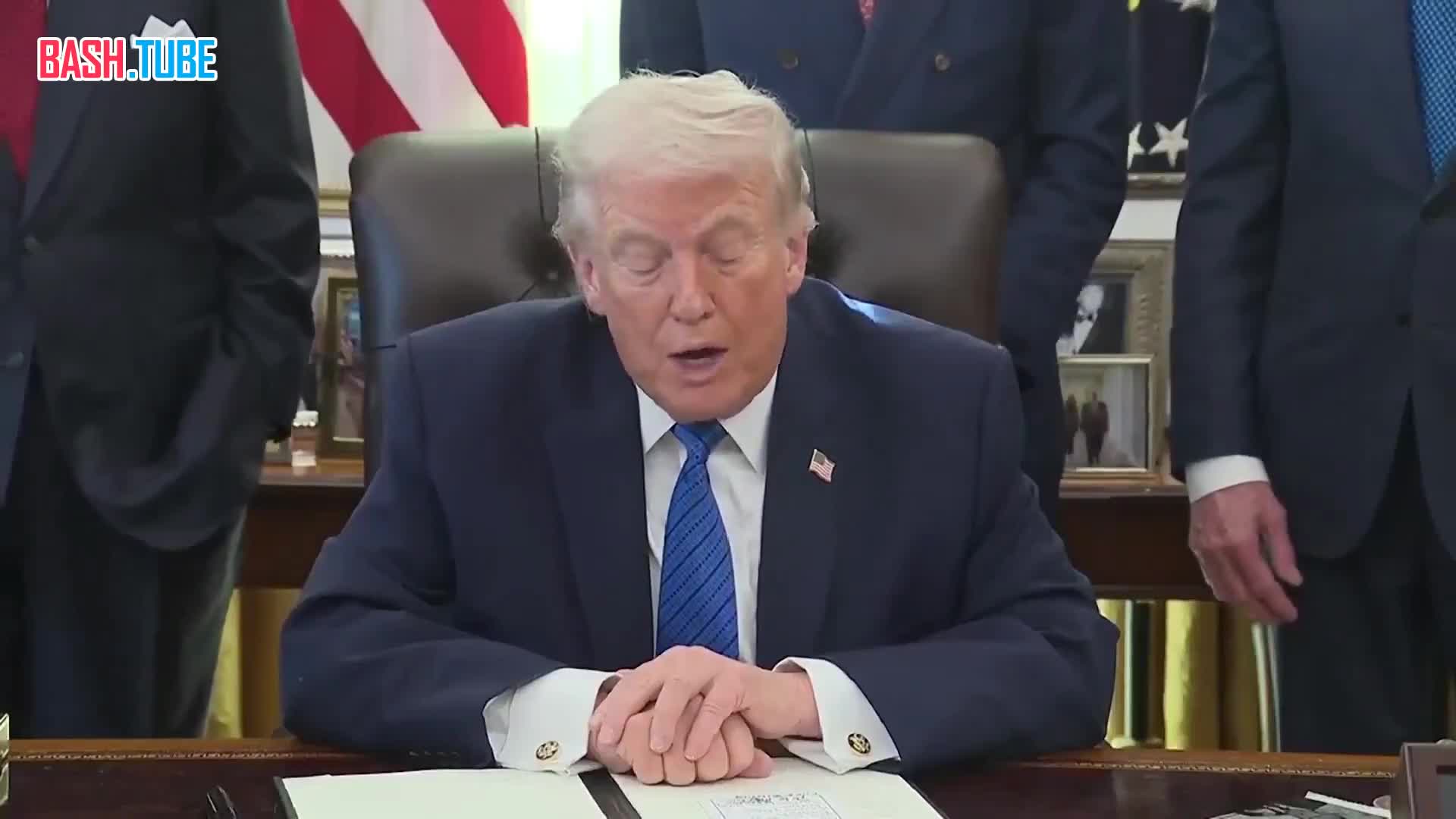  США перебрасывают к Ирану ещё более крупные силы, чем ранее направляли в Венесуэлу, - Трамп