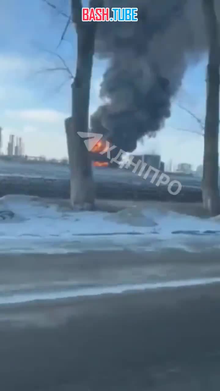  В Губинихе возле Днепропетровска прилетело по нефтебазе, после чего начался сильный пожар