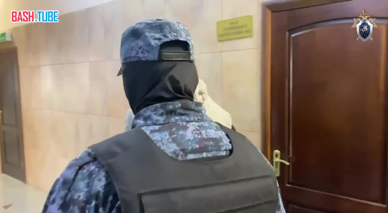  Жителя Уфы, который выбросил трехлетнюю дочь с четвертого этажа, отправят в психушку