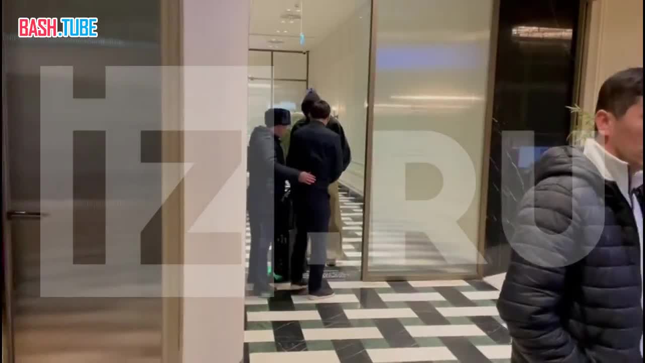  Нурлан Сабуров, которому был запрещён въезд в РФ, прилетел в Алматы и мигом удрал от журналистов