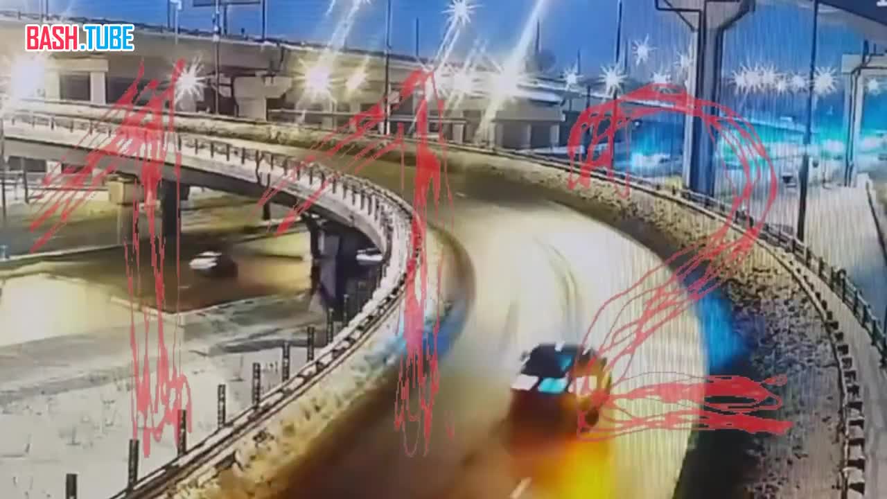  Момент смертельной аварии в Москве публикуют СМИ