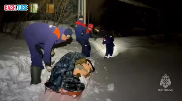  8 февраля в частном секторе Петропавловска-Камчатского пожилой мужчина сорвался с тропы и упал в глубокий сугроб