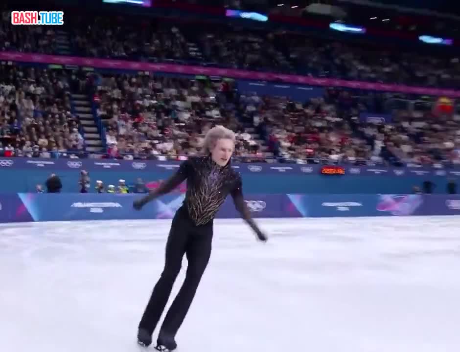  Американский фигурист Илья Малинин произвел фурор на Олимпиаде, сделав заднее сальто