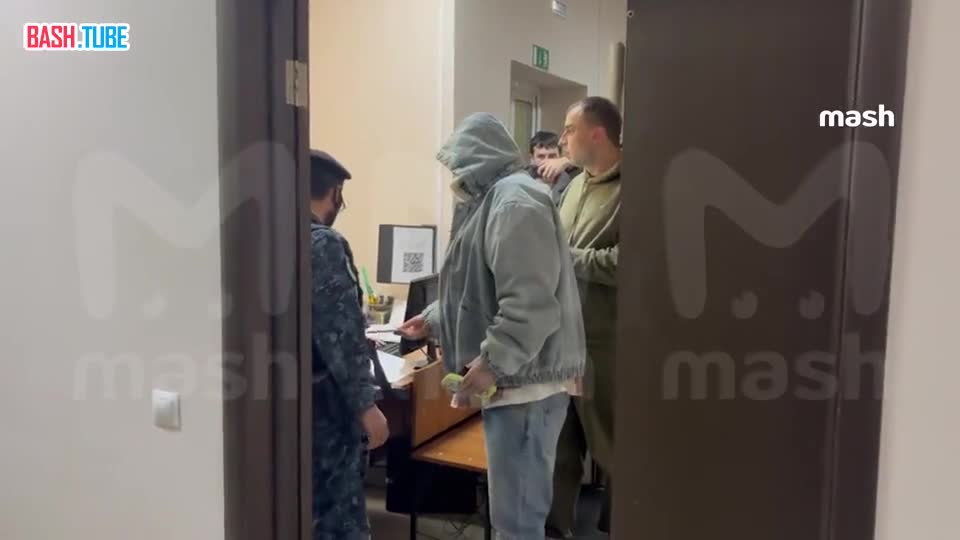  Гуфу потребовали дать 2 года условно - за то, что он украл телефон во время драки в подмосковной бане