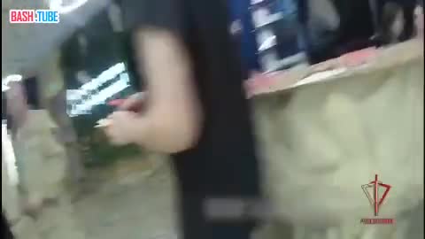  В Подмосковье пьяная посетительница аквапарка угрожала утопиться в бассейне, потому что ей отказали в пиве
