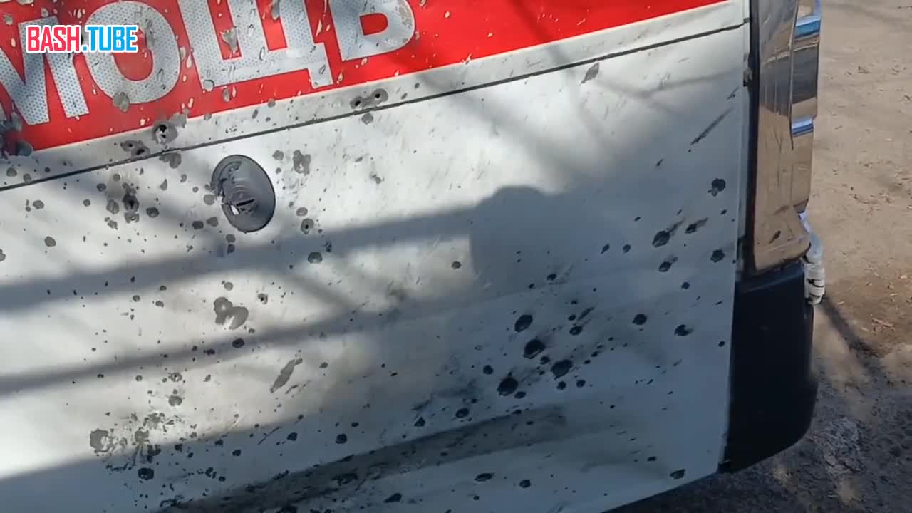  Машина скорой помощи и еще один автомобиль подорвались на минах в Херсонской области, погиб один человек