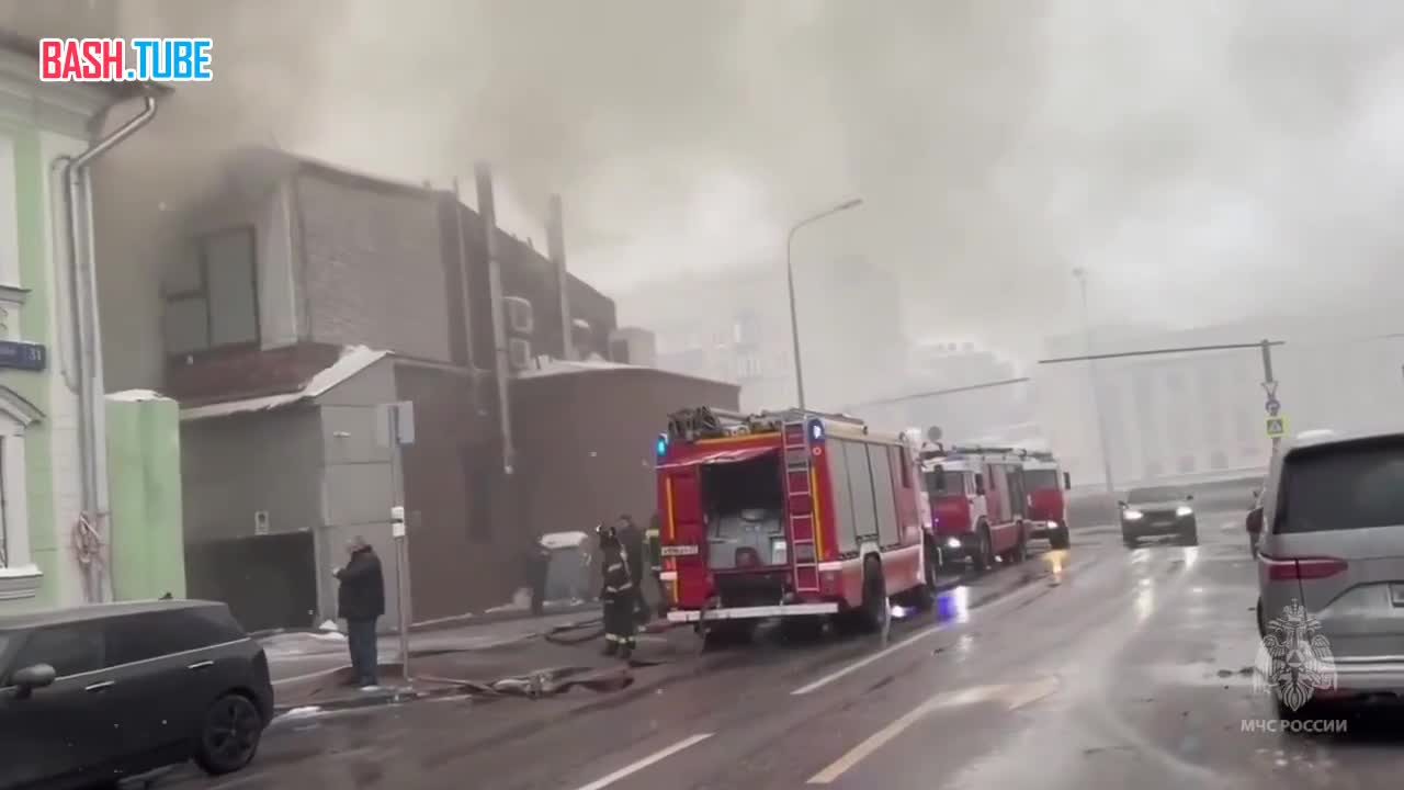  Площадь пожара в банном комплексе Siberia в Москве достигла 600 кв. м