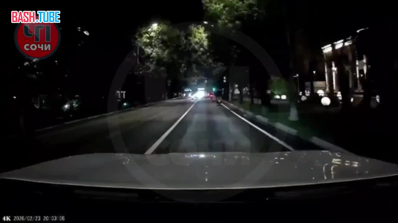  Мопедиста сбили на дороге в центре Сочи