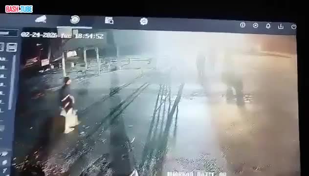  Сегодня ночью между Пакистаном и Афганистаном вспыхнули боевые столкновения из-за спорной границы