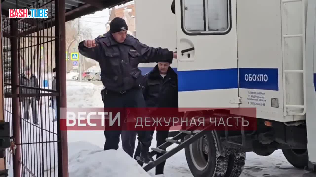  Один из организаторов экстремистского преступного сообщества «Махонинские» Андрей Махонин доставлен в суд