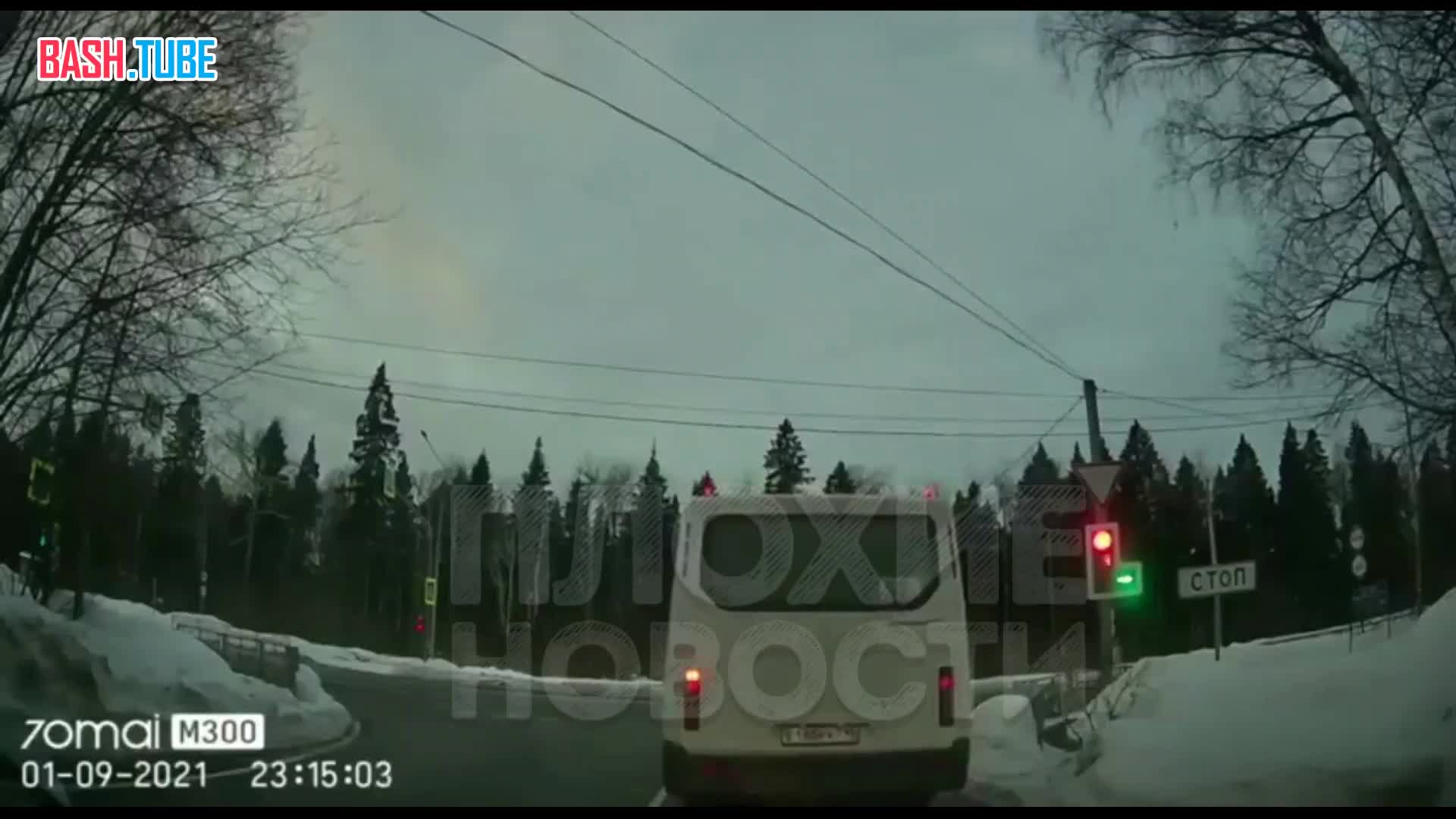  Страшное ДТП в Подмосковье: грузовик снес набитую пассажирами маршрутку: два человека погибли
