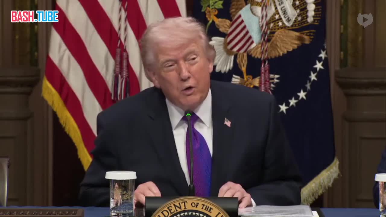  Трамп назвал «лохами» европейцев, которые «скупают тысячами» ветряные электрогенераторы у Китая