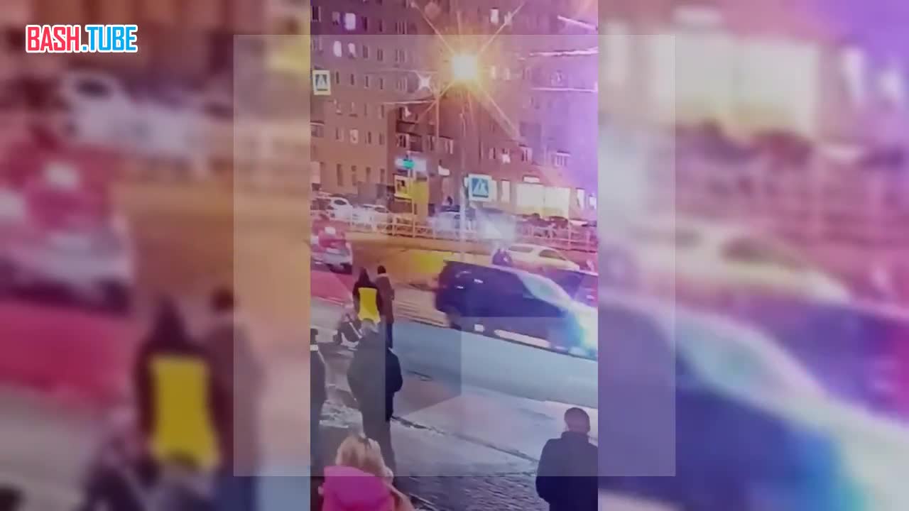  Кадры с убегающим с места ДТП в Санкт-Петербурге водителем и догоняющим его сотрудником МЧС поступили в распоряжение РЕН ТВ