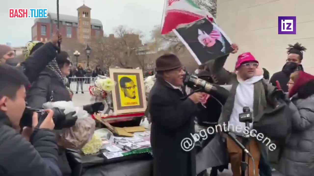  Потасовка началась на траурной процессии в память о погибшем верховном лидере Ирана Али Хаменеи в Нью-Йорке