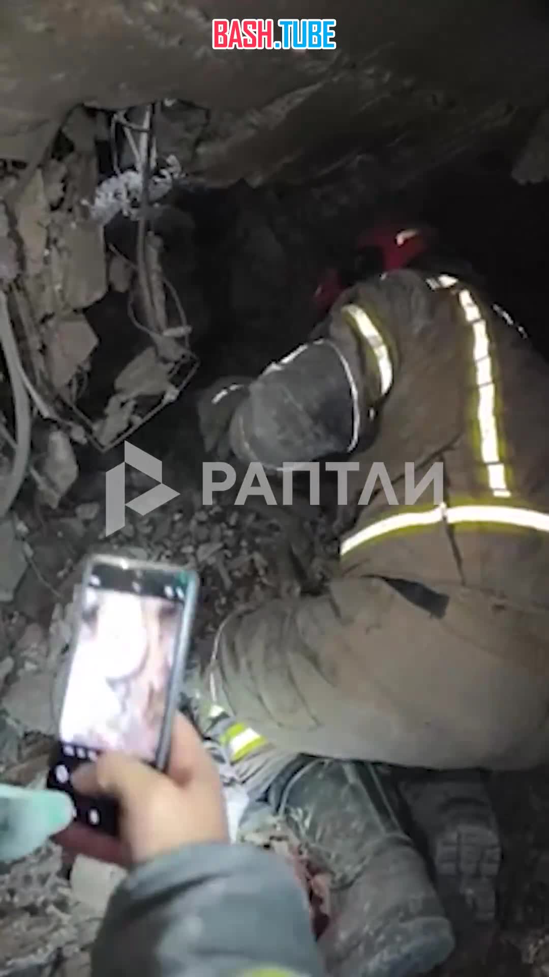  В Тегеране из-под завалов жилого дома извлекли тело годовалой девочки, погибшей под американо-израильскими ударами