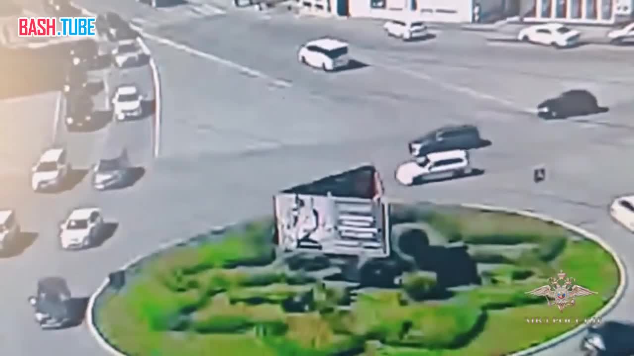  Супружеская пара автоподставщиков задержана полицейскими в Приморье
