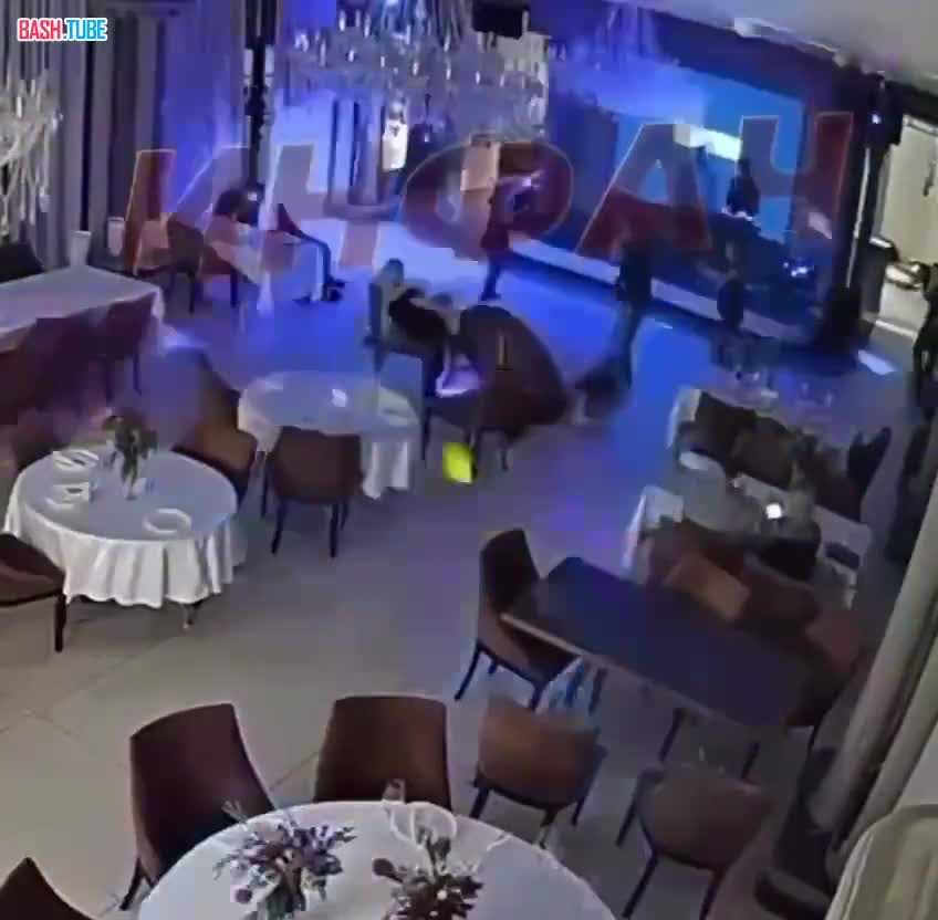  В Ростовской области жительнице отрубило фаланги двух пальцев, когда ее придавил стол