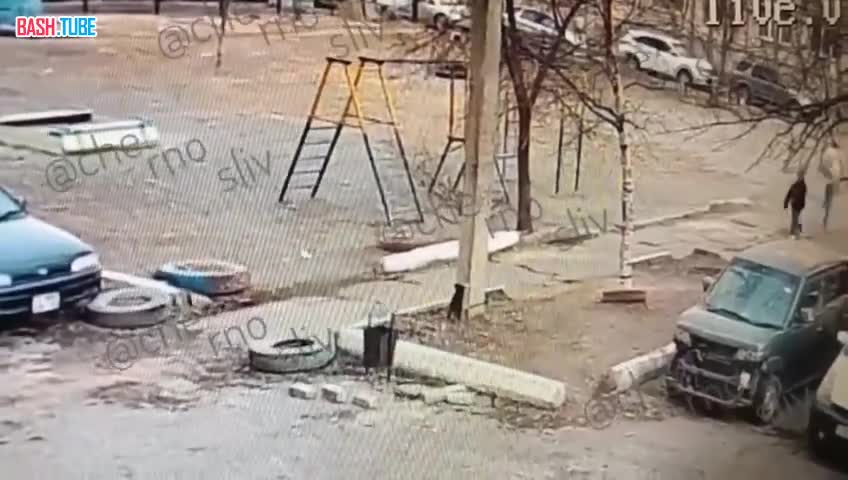  В Уссурийске детвора толпой напала на девочку