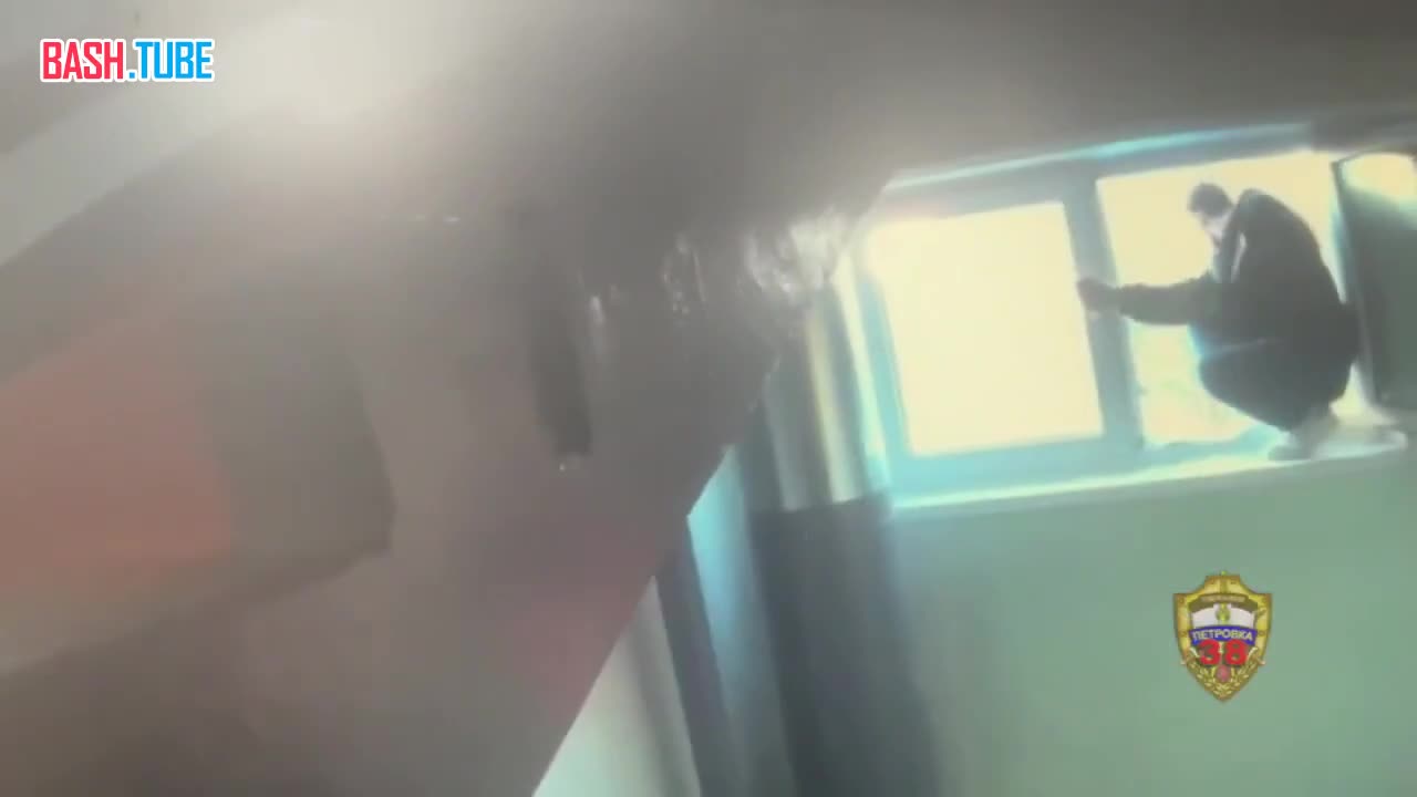  В Зеленограде полицейские хитростью спасли мужика, хотевшего свести счеты с жизнью