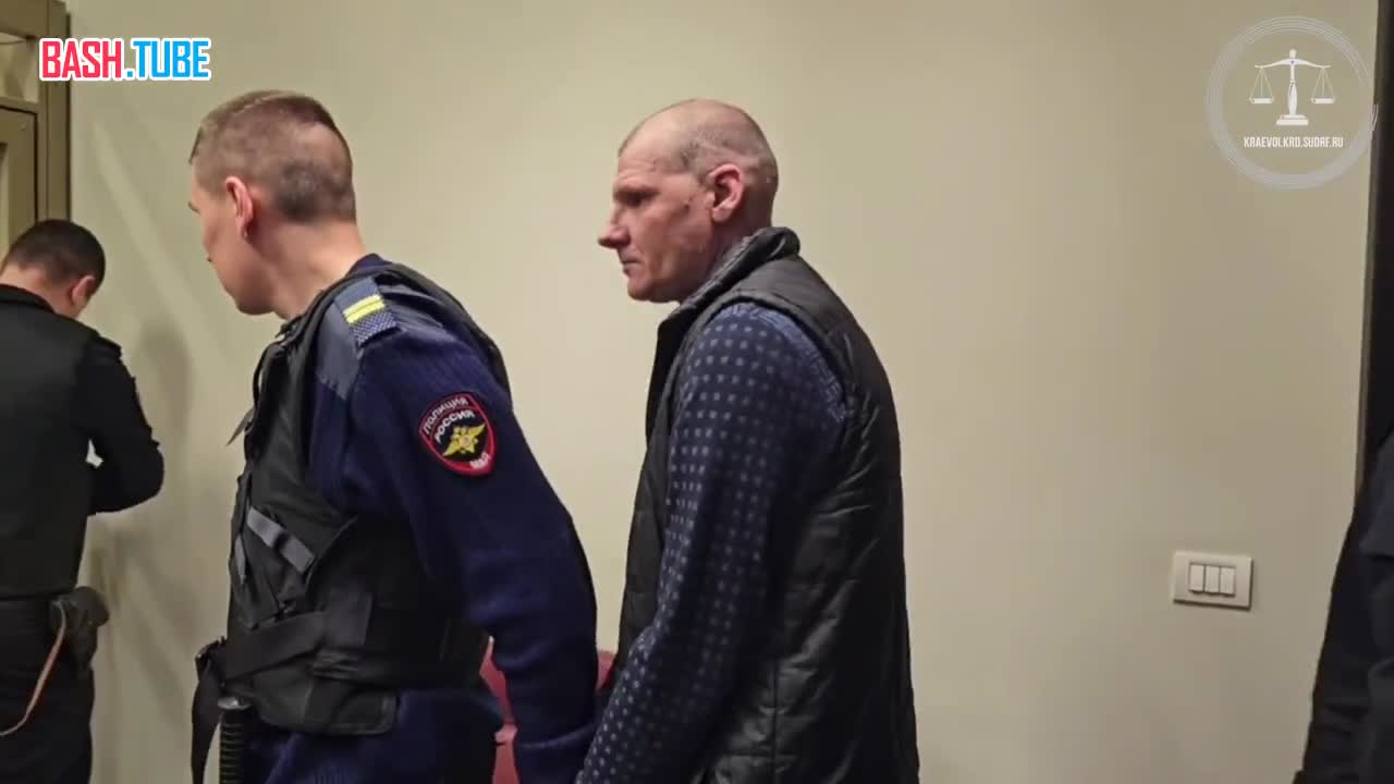  Убил 16-летнюю племянницу и искал её вместе с родными