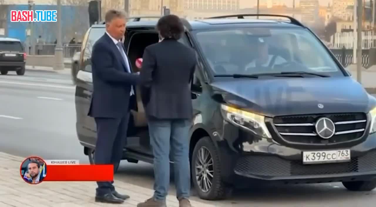  Глава АвтоВАЗа дал интервью о сильнейшей доминации Лады на рынке, после чего сел в Мерседес и уехал