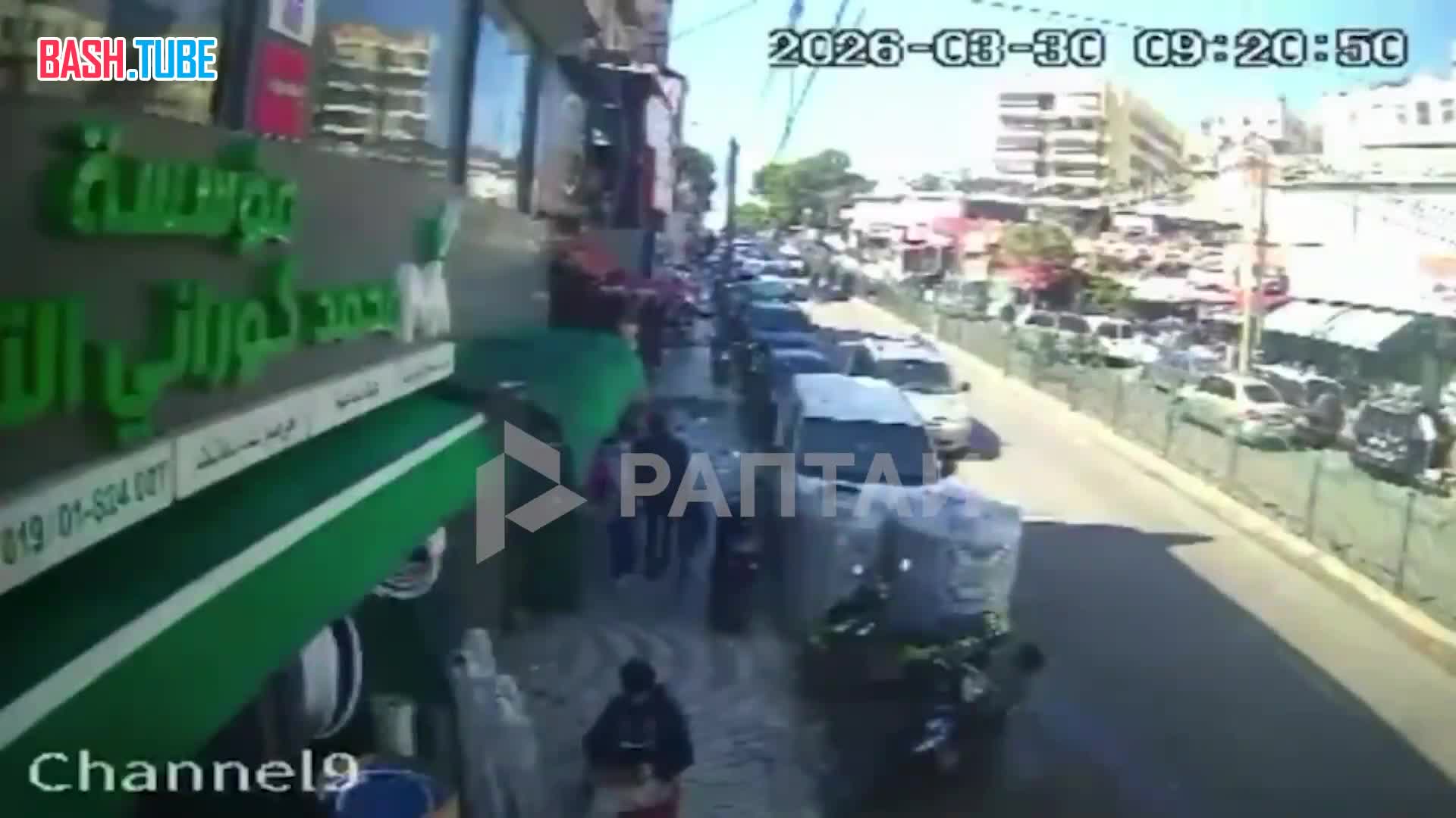  Момент израильского авиаудара в южной части Бейрута попал на камеры наблюдения